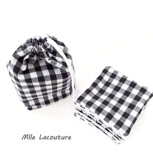 Pochon ou petit sac +  Cotons - Lingettes démaquillantes cotons lavables en coton vichy noir et blanc et éponge bambou certifiés OEKO-TEX