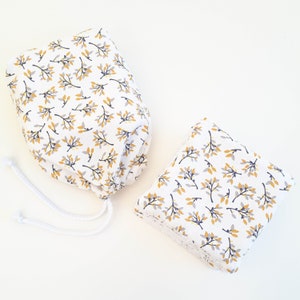 Pochon-petit sac + Cotons-Lingettes démaquillantes lavables en coton motifs branchages "hosta" jaunes bambou certifiés OEKO-TEX