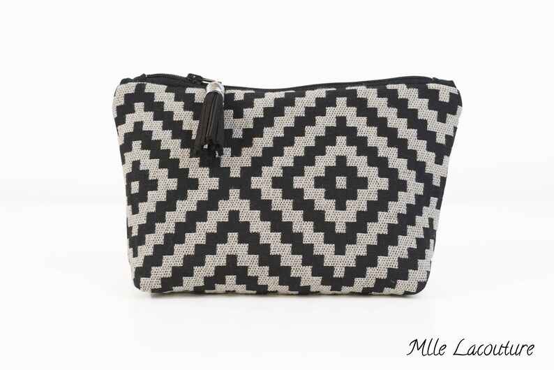 Chic clutch, black diamond jacquard fabric kit made in France image 2