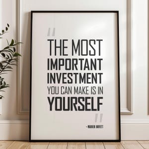 Citazione di Warren Buffett Arte, investi in te stesso, regalo di decorazione di trading ispiratore - Stampa Giclée (carta), stampa incorniciata, tela o file digitale