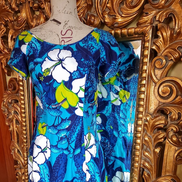 Vintage 60's Paradise Hawaii Blue & White Floral Tiki Gown