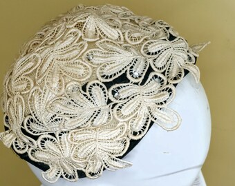 Vintage 40's Forbes & Wallace White Lace Juliet Cap with Rhinestone Details