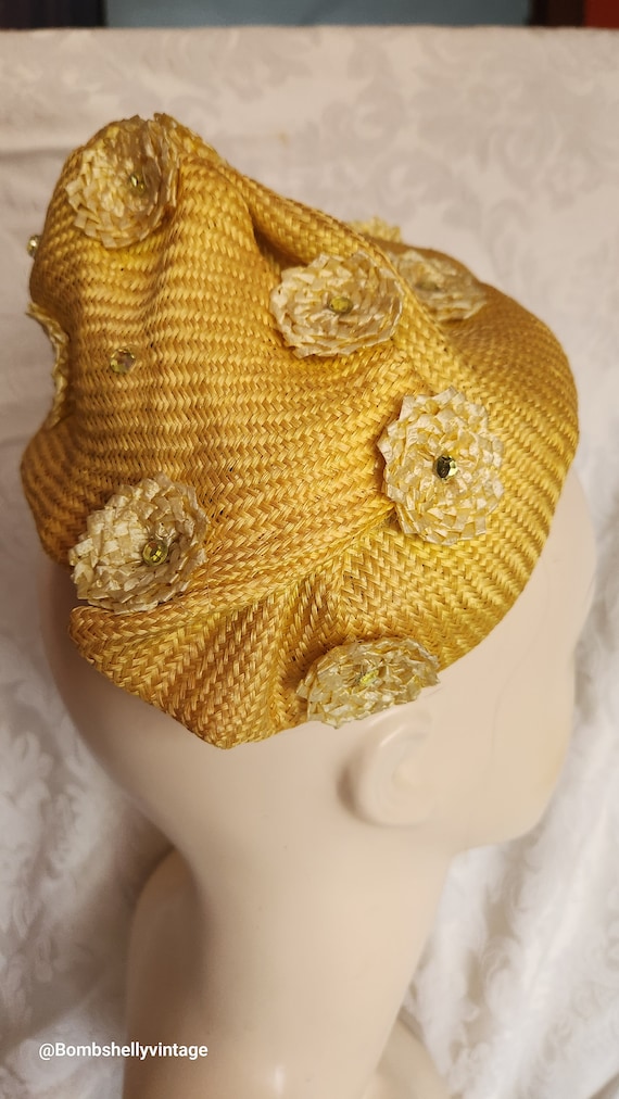 Vintage 50's Yellow Straw Sculptural Pointed Hat w