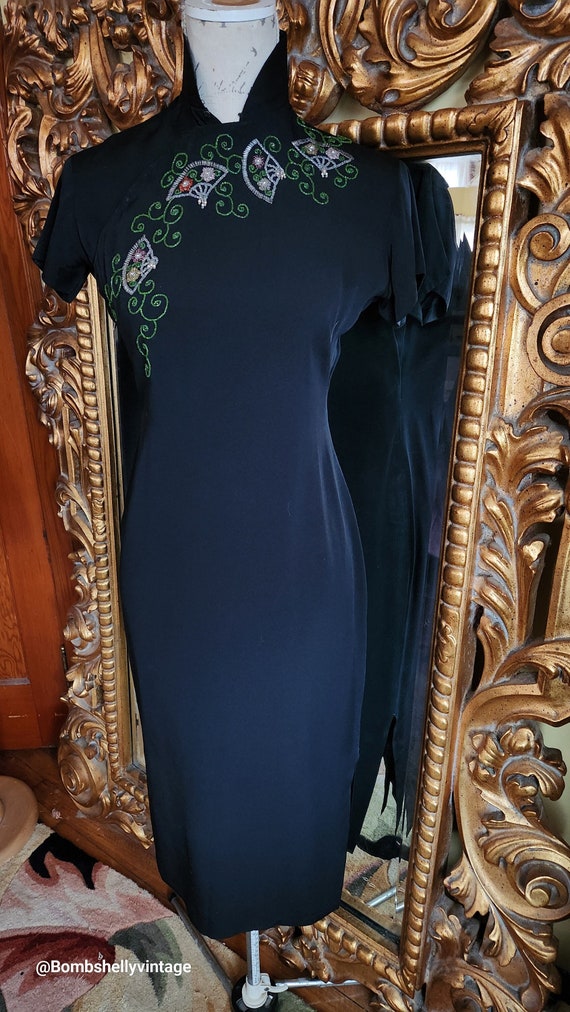 Vintage 40's Black Rayon Crepe Cheongsam Dress wit