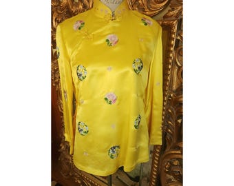 Vintage 80's Red Clouds Chinese Golden Yellow Silk Satin Embroidered Cheongsam Blouse