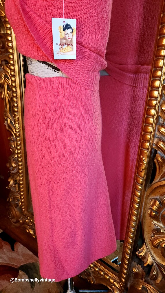 Vintage 60's Coral Pink Knit Skirt Set - image 9