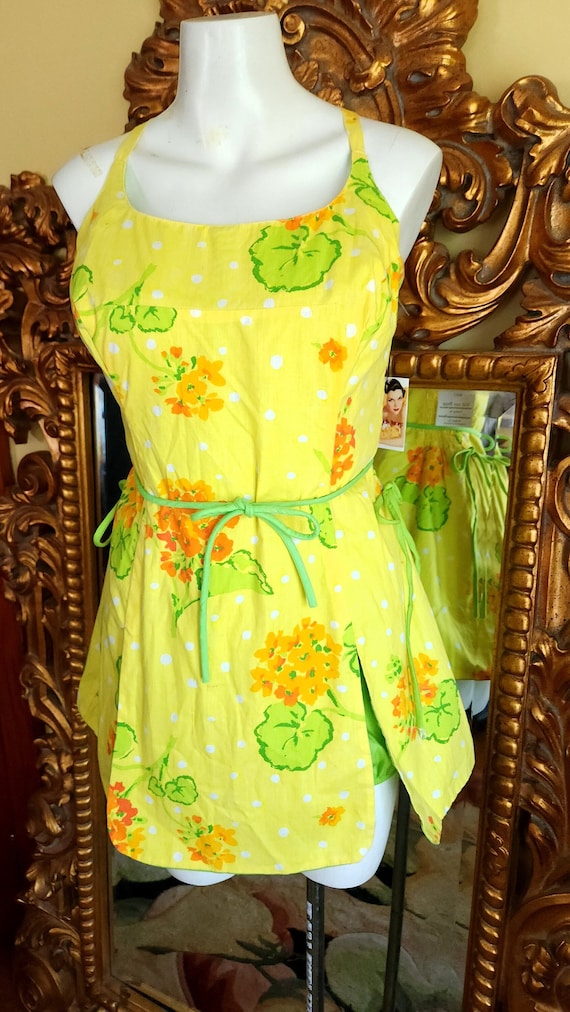 Vintage 60's Gabar Yellow and Green Polka Dot Flor