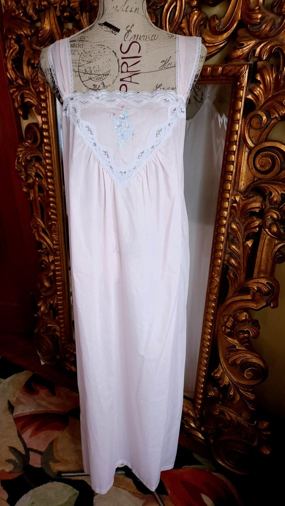 Vintage 70's Barbizon Pink Embroidered Cotton Long