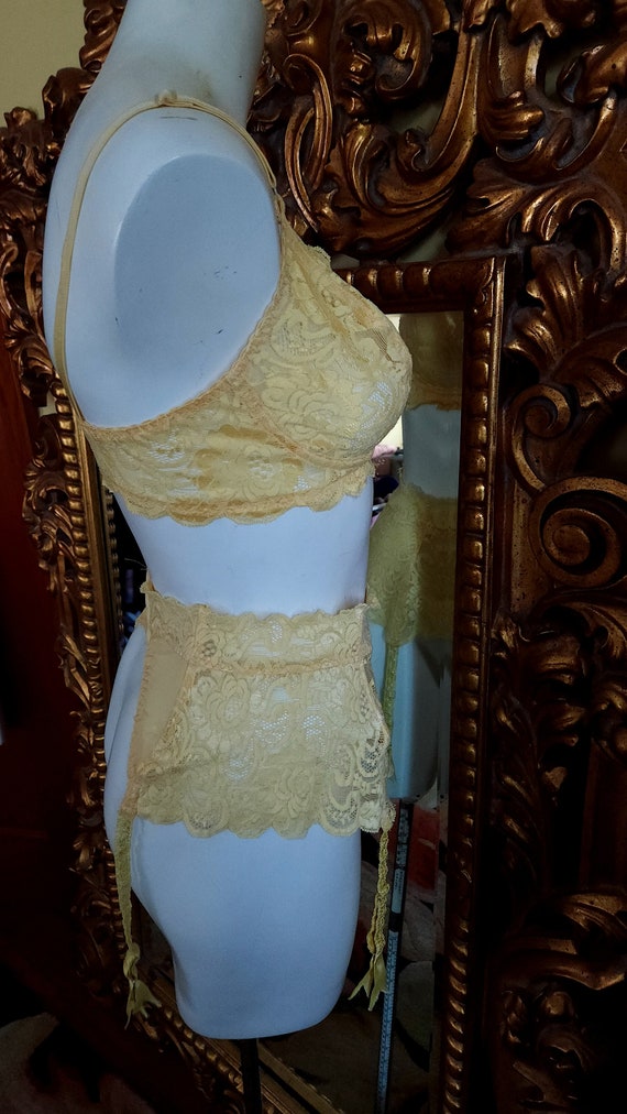 Vintage 90's Fredericks of Hollywood Yellow Lace … - image 3