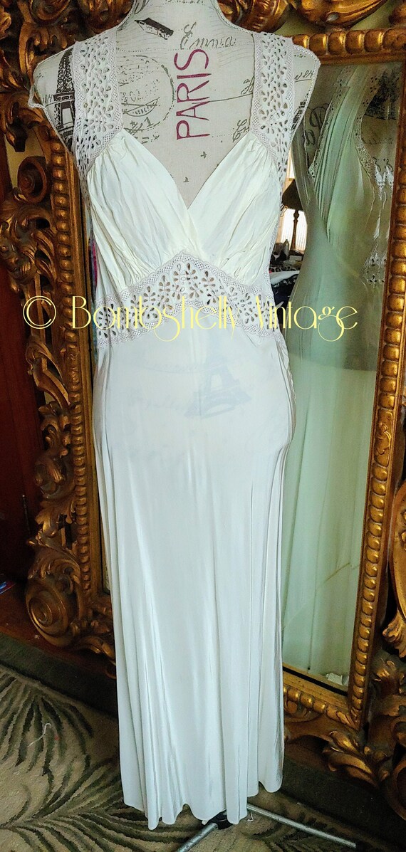 Vintage 1930's Bias Cut Rayon Crepe Nightgown with