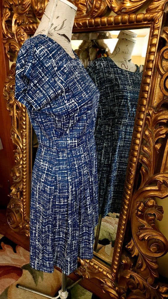 Vintage 60's Pennypacker Blue Abstract Nylon Dress - image 4