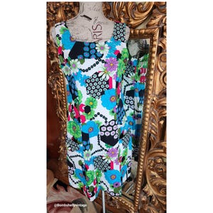 Vintage 60's Made In Hawaii Mod Floral Shift Dress
