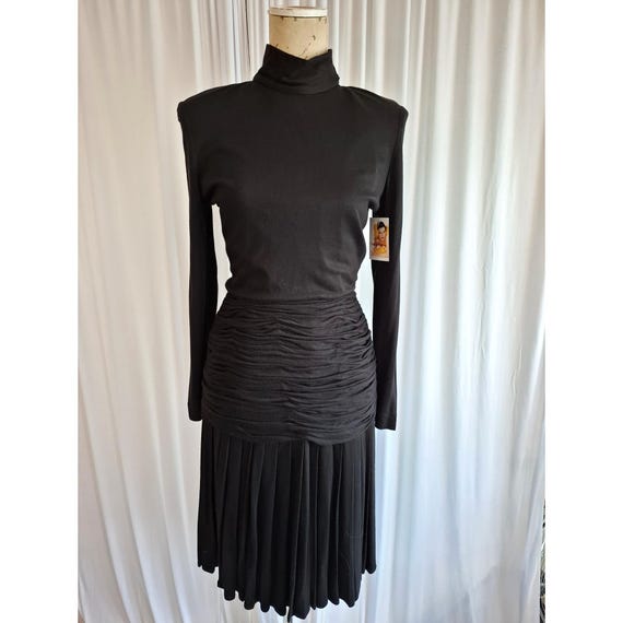 Oscar de la Renta, Vintage 80s Miss O Oscar de la Renta Black Spun Rayon Jersey Dress