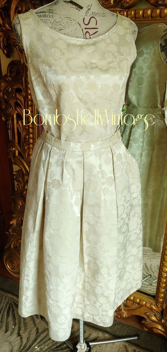 Vintage 50's Magestic Cream Silk Brocade Skirt Set