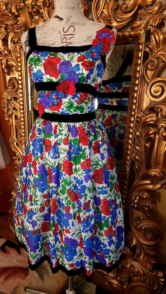 Vintage 50's Blums Vogue Chicago Red and Blue Flor