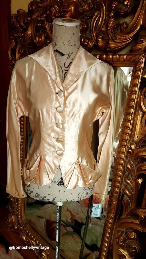 Vintage 40's Gold Satin Blouse/Jacket - image 1