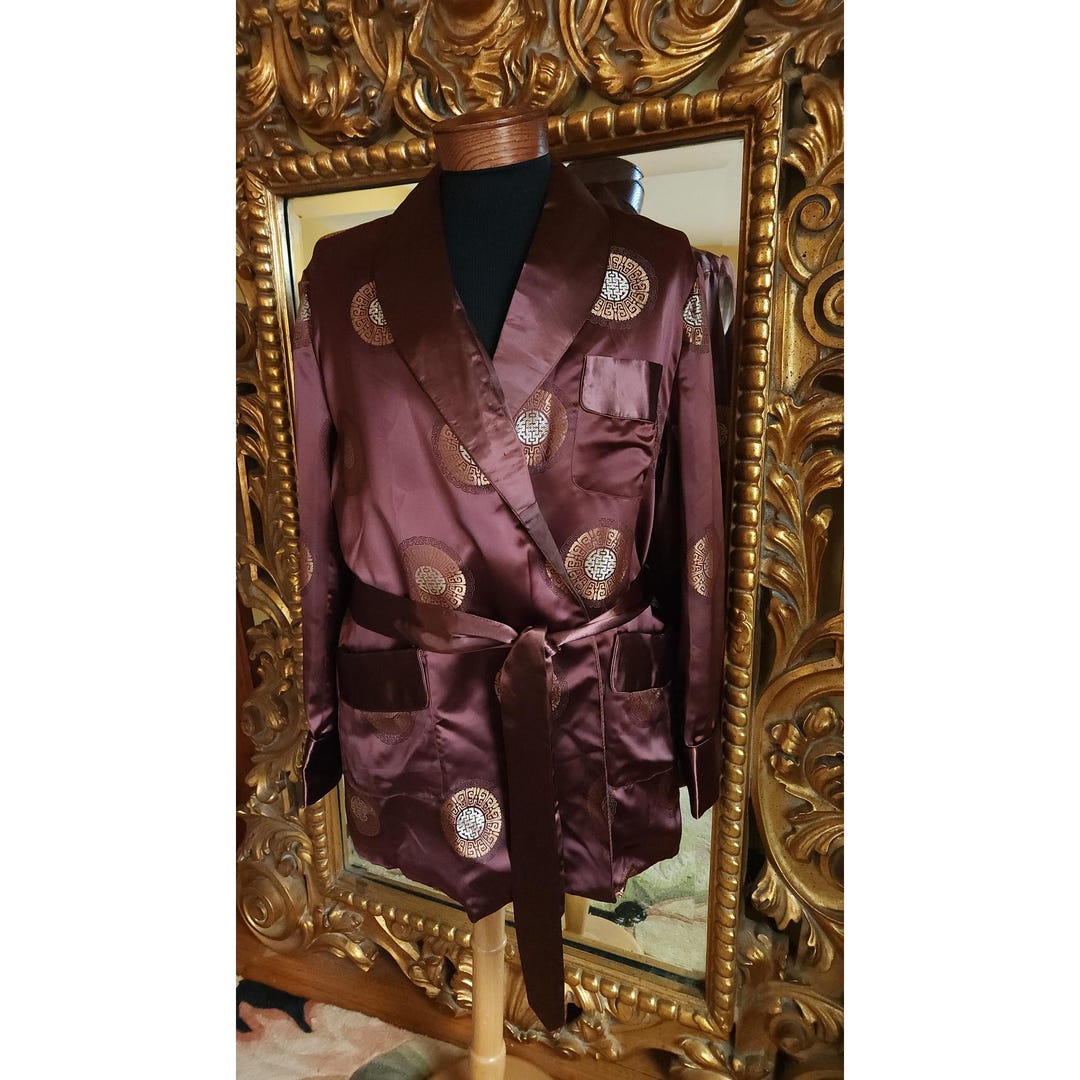 じ*ん様 1900s silk satin smoking jacket il_1080xN.6353004569_tzye.jpg