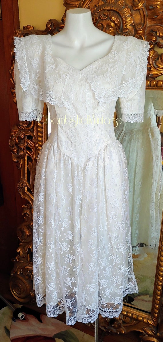 Vintage 80's Gunne Sax White Lace Dress