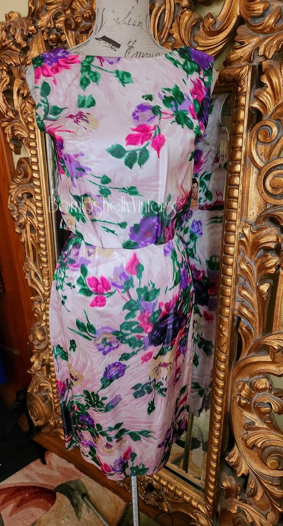 Vintage 50's Pink and Purple Floral Satin Wiggle D