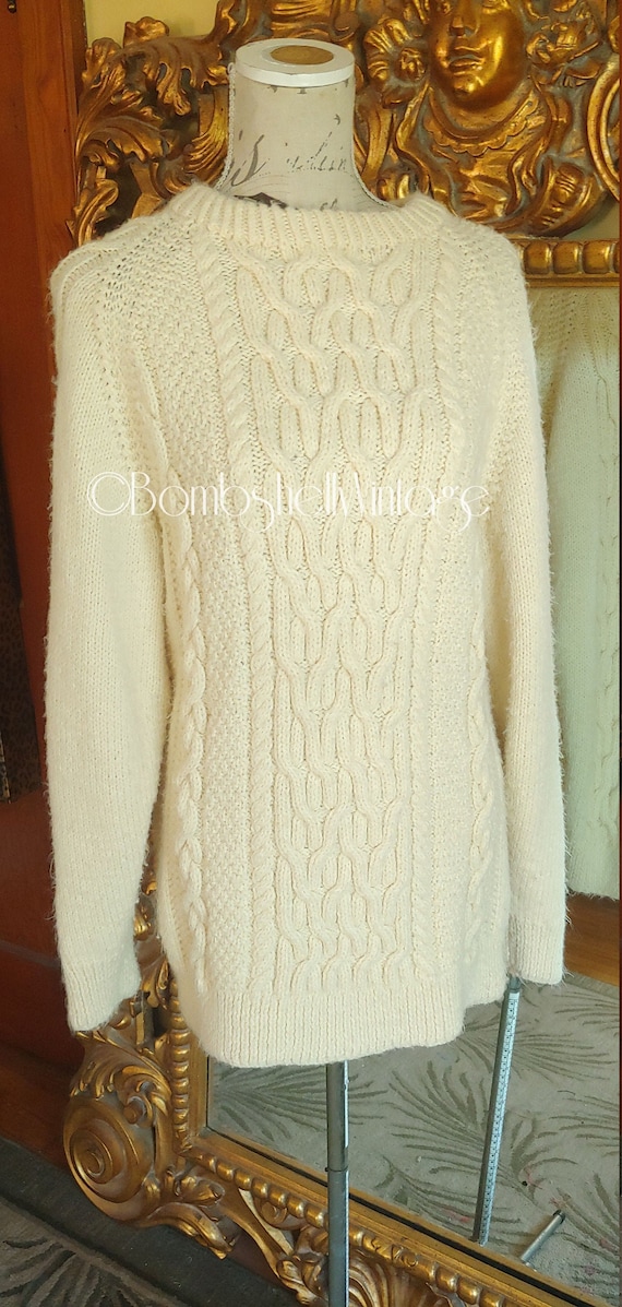 Vintage Hand Knit Irish Style Ivory Cable Knit Tun