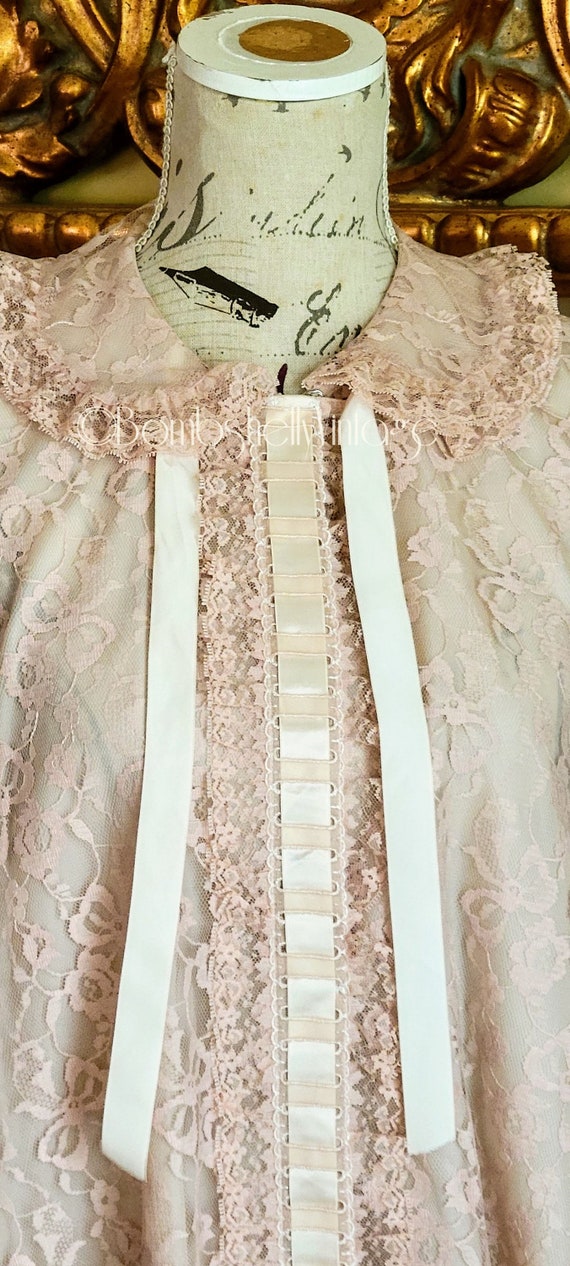 Vintage 60's Odette Barsa Pink Lace Robe for Lord… - image 5