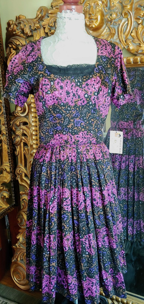 Vintage 1950's Fit and Flare Pink and Purple Part… - image 7
