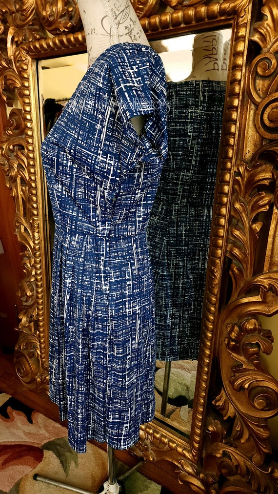 Vintage 60's Pennypacker Blue Abstract Nylon Dress - image 2