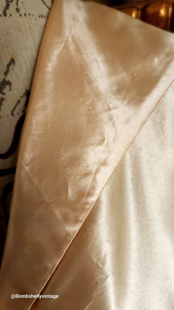 Vintage 40's Gold Satin Blouse/Jacket - image 6