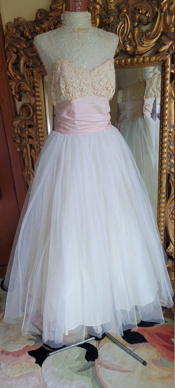 Vintage 00s white boho strapless dress