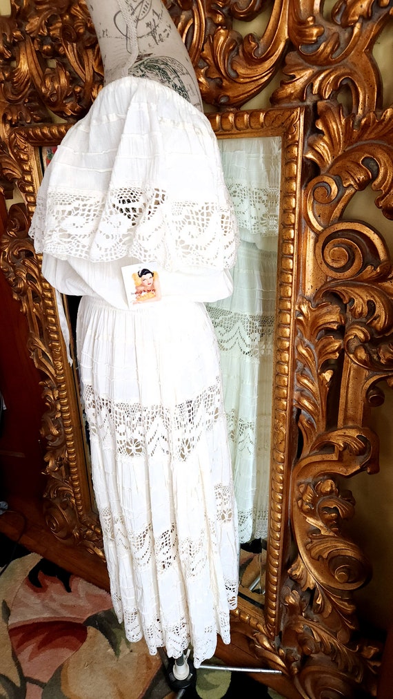 Vintage 70's White Cotton Mexcian Peasant Dress - image 4