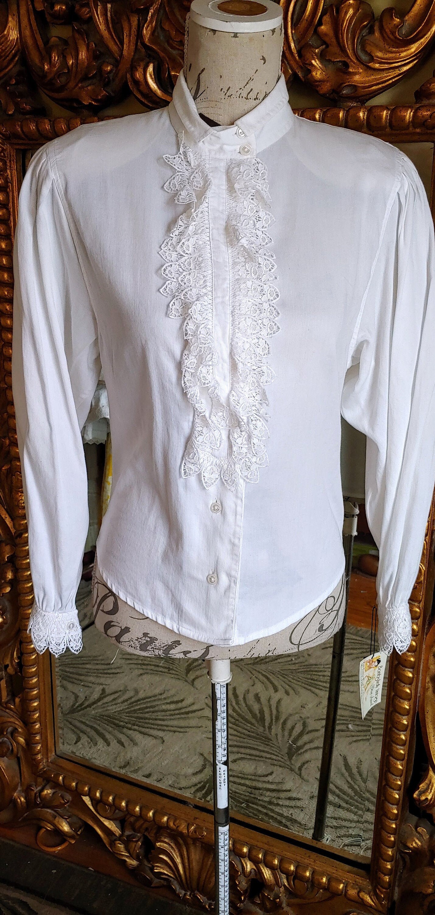 Vintage 80's Donna Gabrielle White Ruffled Lace Front | Etsy