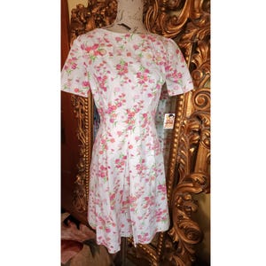 Vintage 60&#39;s Pink Cornflower Cotton Day Dress