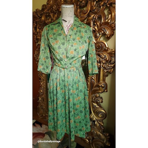 Vintage 50's Green Cotton Print Zip Front Dress With Cropped Jacket - Etsy New Zealand Vintage 50's Green Cotton Print Zip Front Dress With Cropped Jacket - Etsy New Zealand