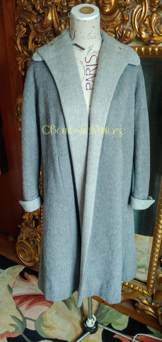 Vintage 40's Neusteters Forstmann Gray Fuzzy Wool