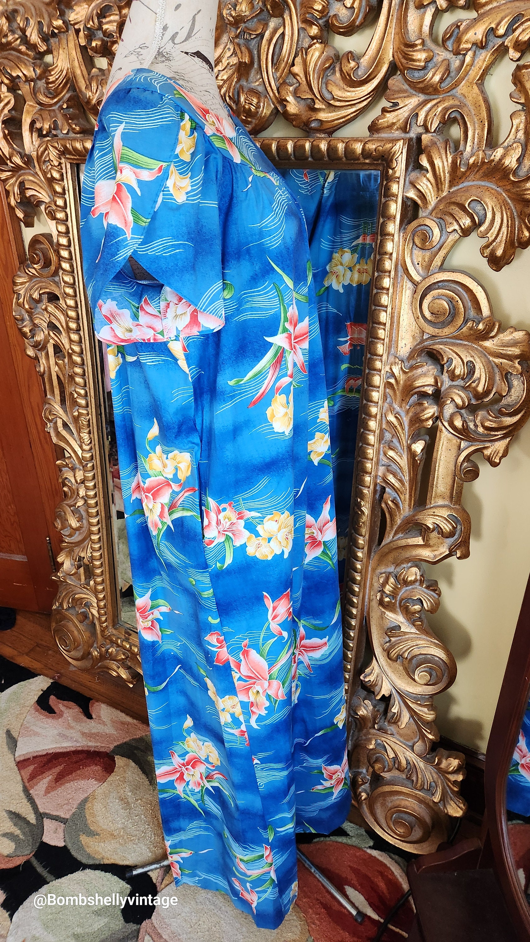 Vintage 70's Hilo Hattie Hawaiian Blue Floral Cotton Muumuu