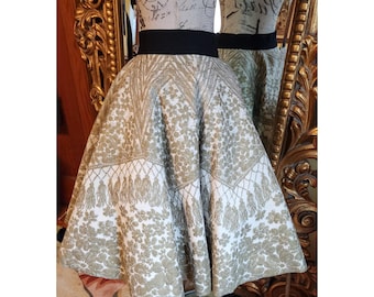 Vintage 50's Smart Set Gold Tassle Print Pellon Circle Skirt