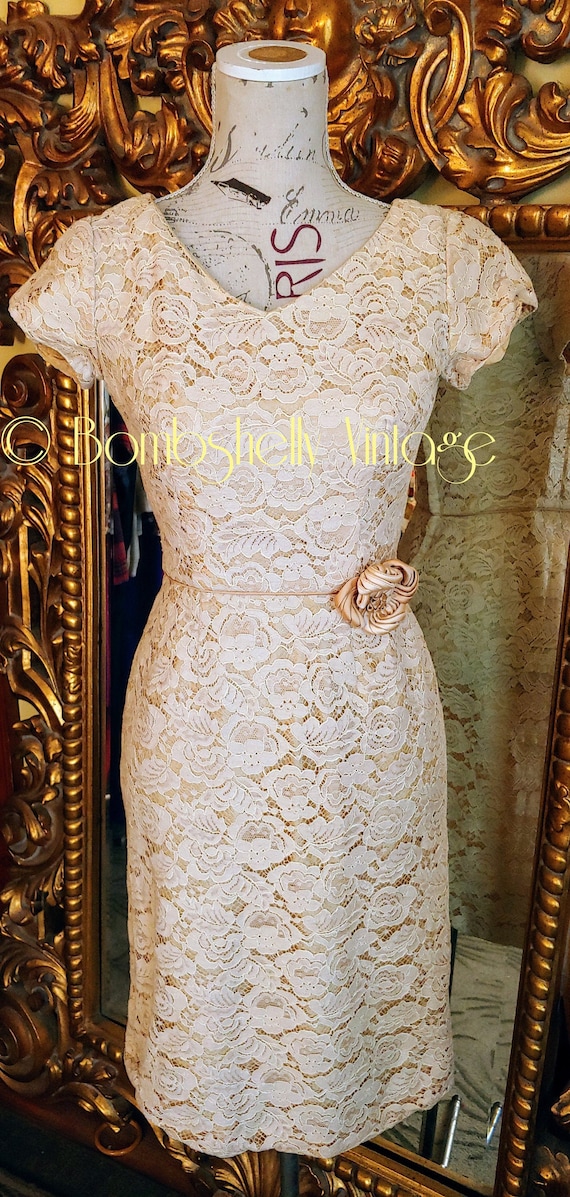 Vintage 50's Beige Lace Wiggle Dress with Satin F… - image 1