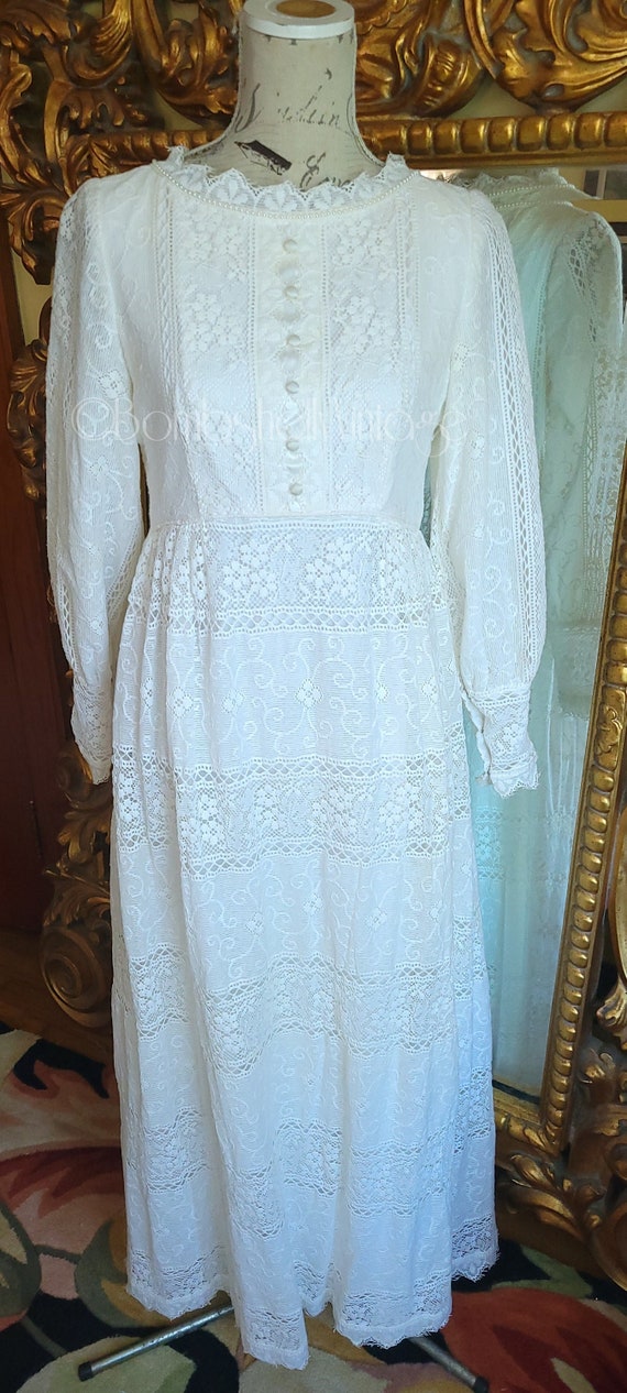 Vintage 70's Emma Domb White Lace Cottage-Core Max