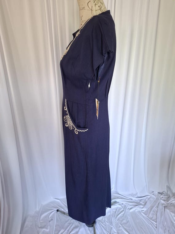Vintage 40's Navy Blue Linen Embroidered Dress wi… - image 4