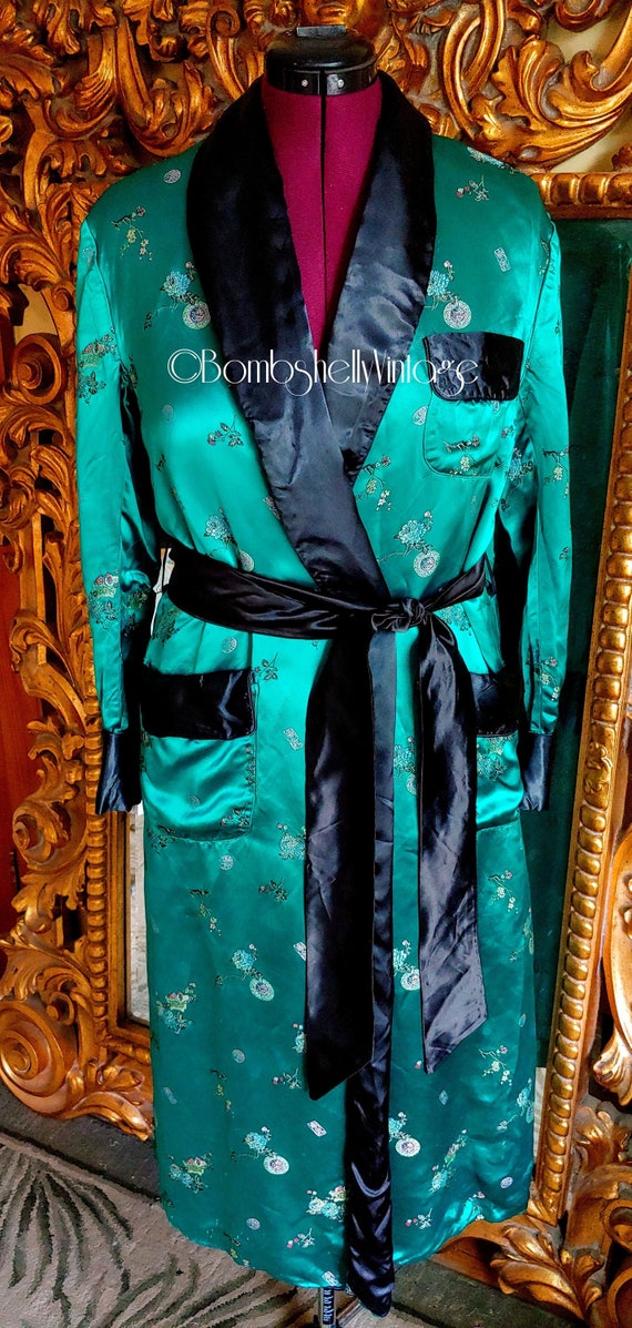 Vintage Men's Emerald Green Asian Silk Brocade Smo