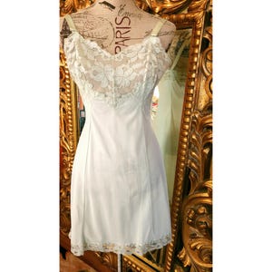 Vintage 60s Wonder Maid Mint Green Dress Slip