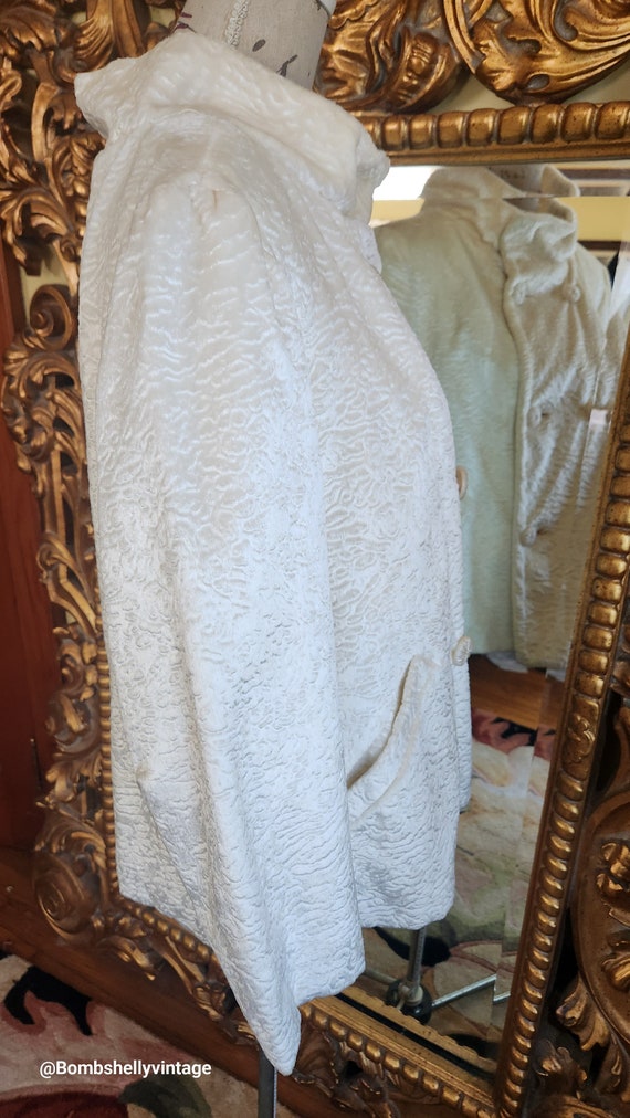 Vintage 60's Styles by Winter White Faux Persian … - image 3