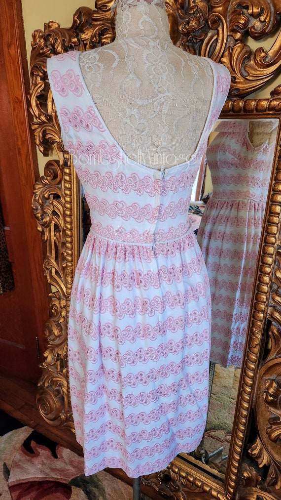 Vintage 50's White and Pink Cotton Eyelet Dress - image 3