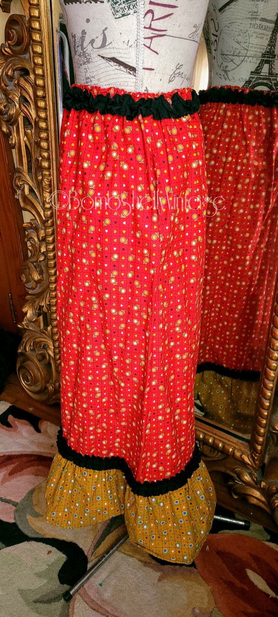 Vintage 70's Red and Gold Calico Maxi Peasant Ski… - image 3