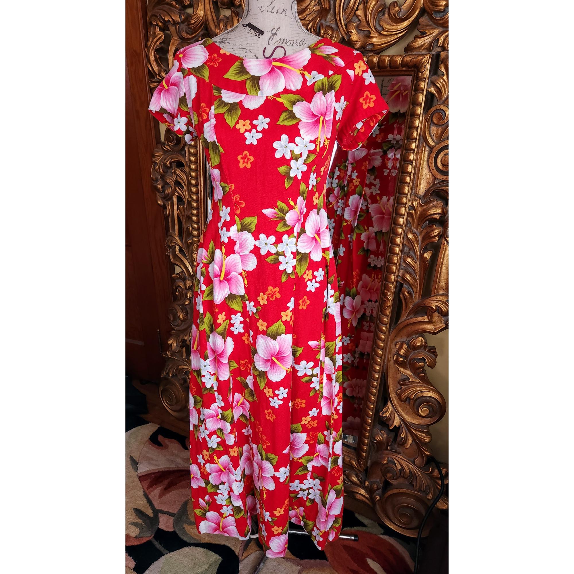 Vintage 60's Ui-makai Red and Pink Floral Hawaiian Tiki Gown With