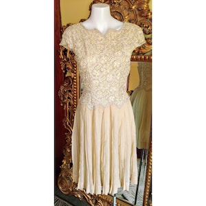 Vintage 60&#39;s Carlye Crochet Lace and Soutache Linen Pleated Cocktail Dress w Rhinestone and Pearl Details