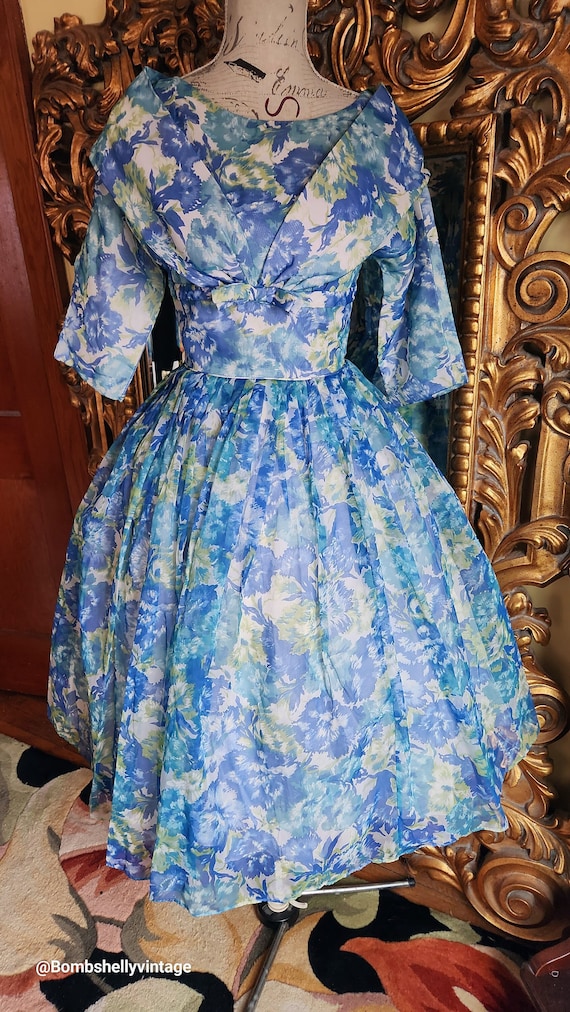 Vintage 50's Blue and Purple Printed Floral Chiffo