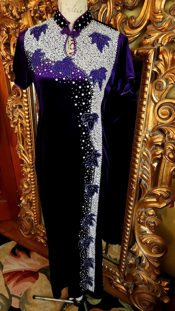 Vintage 90's Purple Velour Cheongsam with Beading 