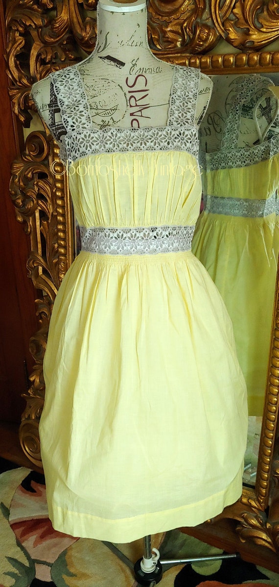 Vintage 50's Beautiful Yellow Cotton Dress/Night G