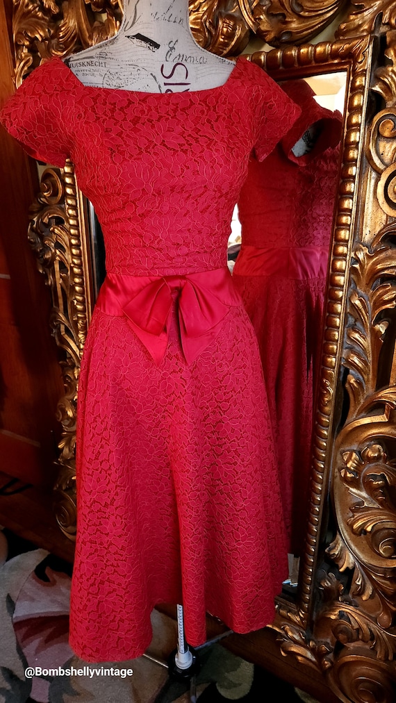 Vintage 50's Red Lace Fit and Flare Party Dress - image 9